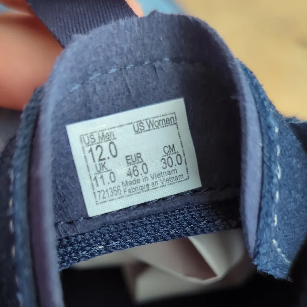 Vans Men's Blue and White Ultra Range Ultra Cush Sneakers - Picture 10 of 10